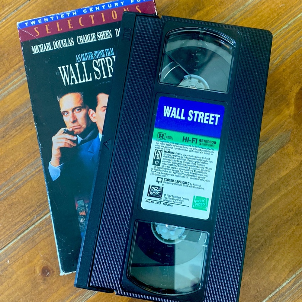 Wall Street Charlie Sheen Michael Douglas 1987 VHS - Picture 4 of 4